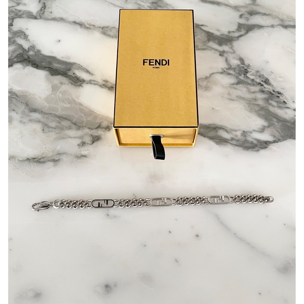 FENDI Logo Chain Metal Bracelet Size M - Picture 2 of 3